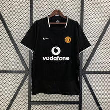 Load image into Gallery viewer, Retro 03/04 Manchester UTD Away Jersey