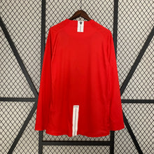 Load image into Gallery viewer, retro long sleeve Manchester United 07/08 Champions League version home Kit