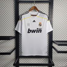 Load image into Gallery viewer, Retro 09/10 Real Madrid Home Jersey