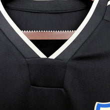 Load image into Gallery viewer, Retro 92/93 Colo Colo away