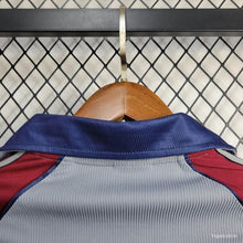 Load image into Gallery viewer, Retro 1998/99 Bayern Munich Away