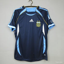 Load image into Gallery viewer, Retro 2006 Argentina Away Blue Jersey
