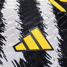 Load image into Gallery viewer, juventus 23/24 Home Kit
