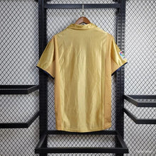 Load image into Gallery viewer, Retro 01/02 Barcelona Away Kit
