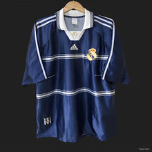 Load image into Gallery viewer, Retro 98/99 Real Madrid Away Blue Jersey
