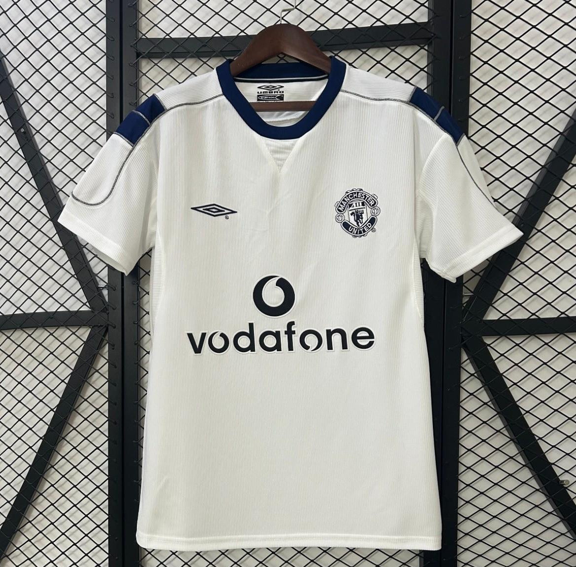 Manchester United 2000/01 Away Retro Jersey