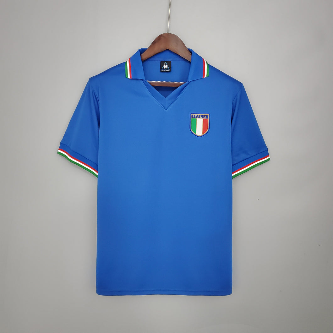 Retro Italy 1982 home kit