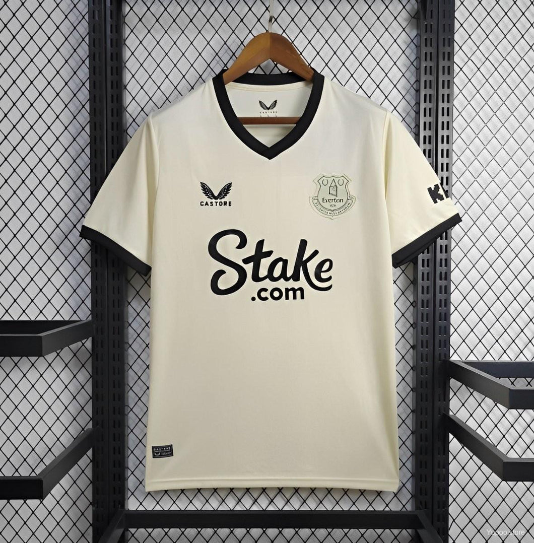 24/25 Everton Away kit