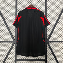 Load image into Gallery viewer, Retro AC Milan 00/01 Third Away
