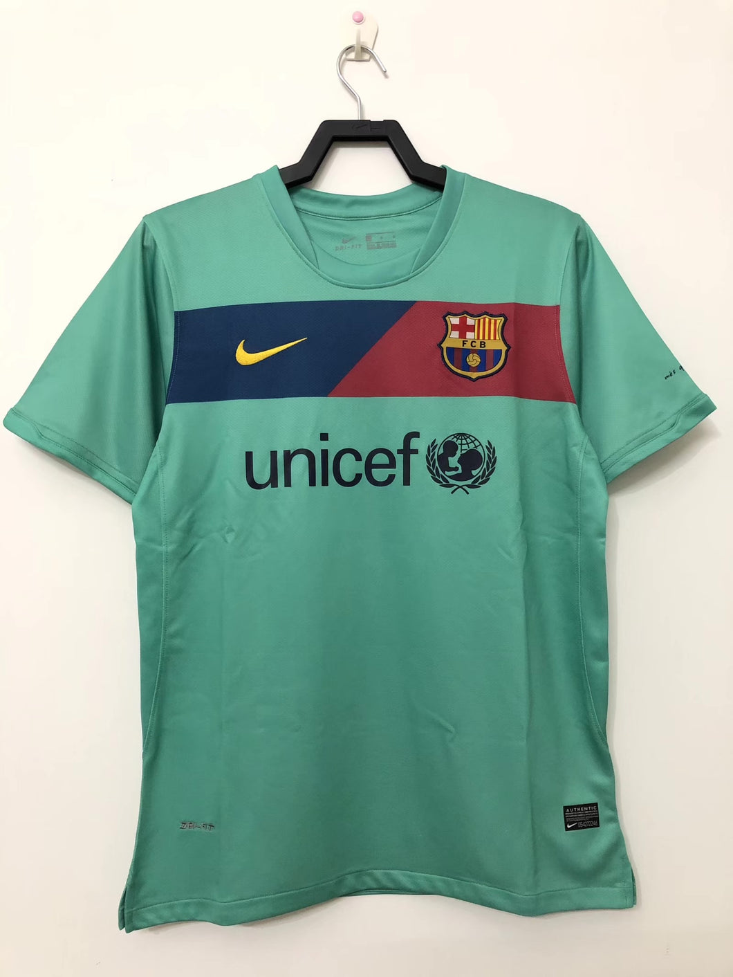 FC Barcelona 10/11 Retro Kit