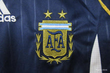 Load image into Gallery viewer, Retro 2006 Argentina Away Blue Jersey
